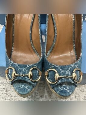 Gucci Blue Denim Peep-Toe Wedge Sandals with Gold Horsebit